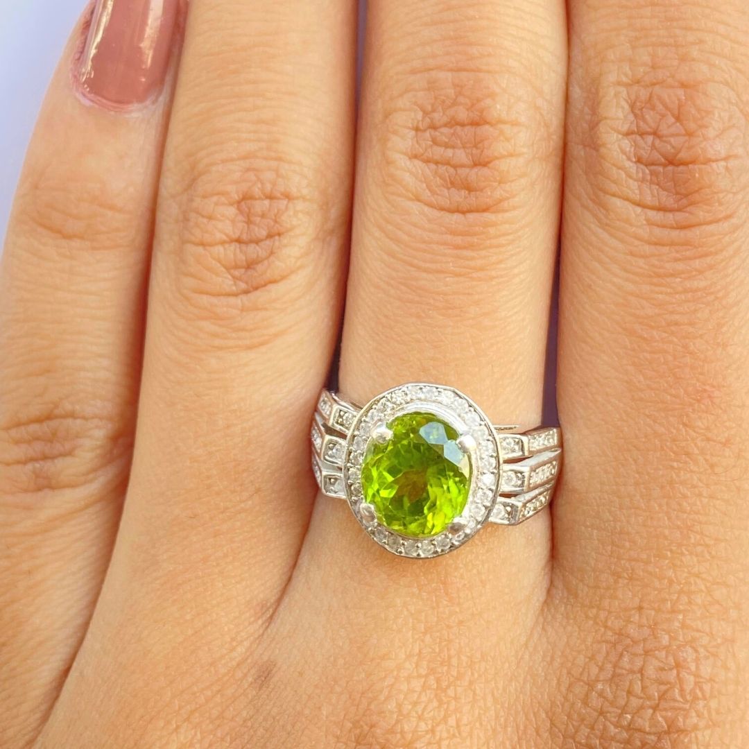 NATURAL PERIDOT - FORTUNE