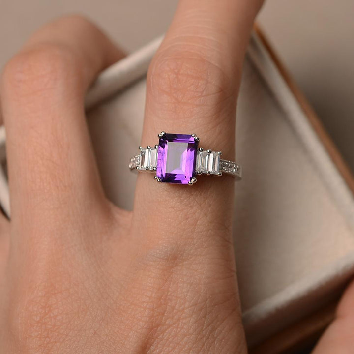 EZRA AMETHYST RING - 925 SILVER - SENSATION Pakistan