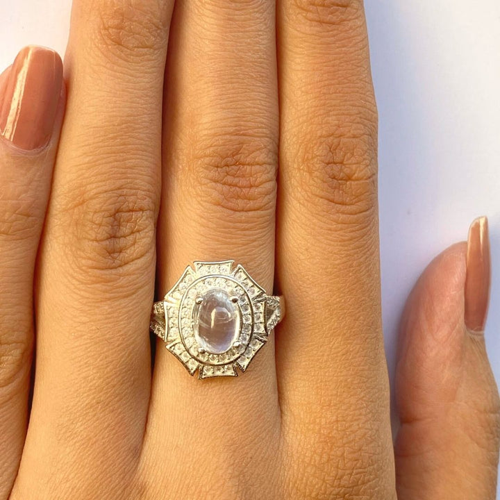 NATURAL MOONSTONE - NOVA - SENSATION Pakistan