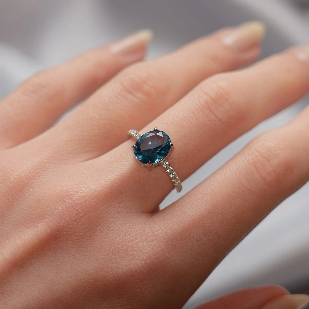 THE BLUE OVAL CUT RING - 925 SILVER - SENSATION Pakistan
