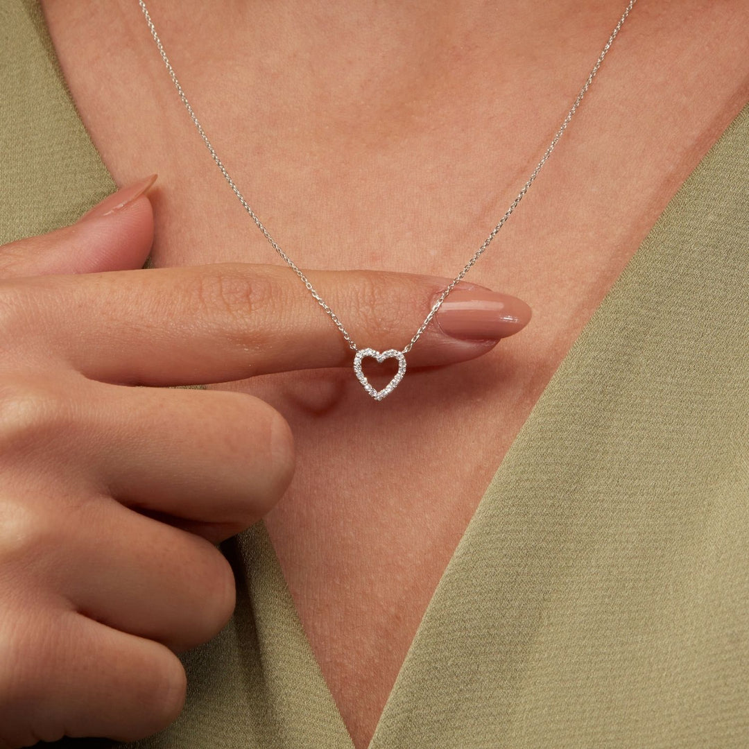 OPEN HEART PENDANT