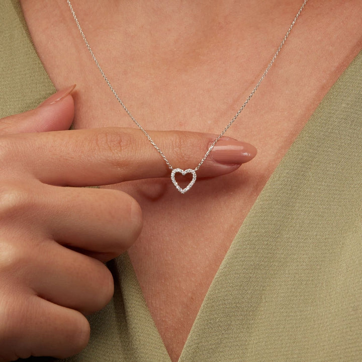 OPEN HEART PENDANT