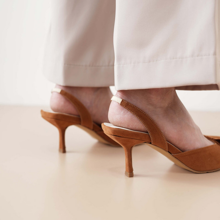 Valentina Pumps - Brown