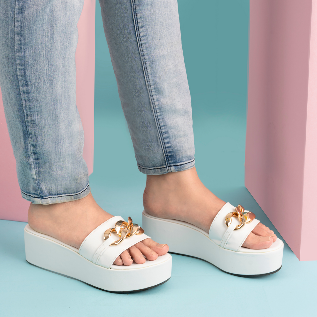 Lexie Wedges - White