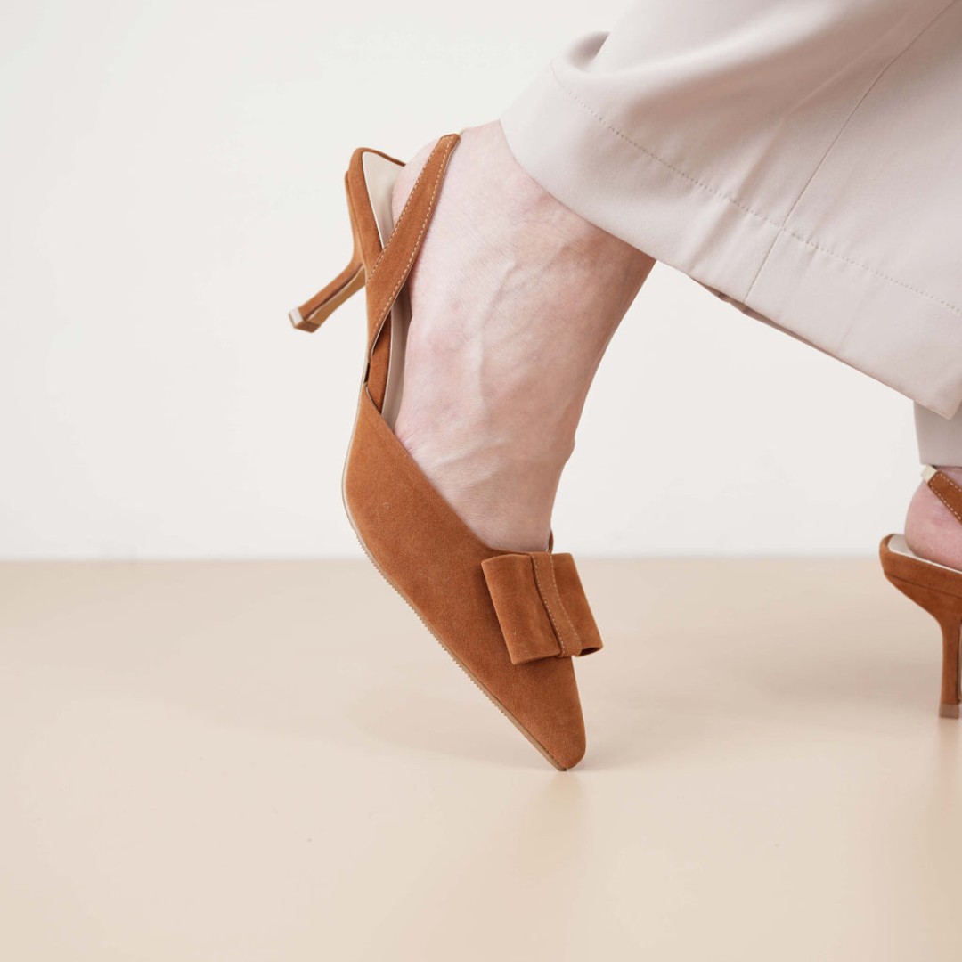 Valentina Pumps - Brown