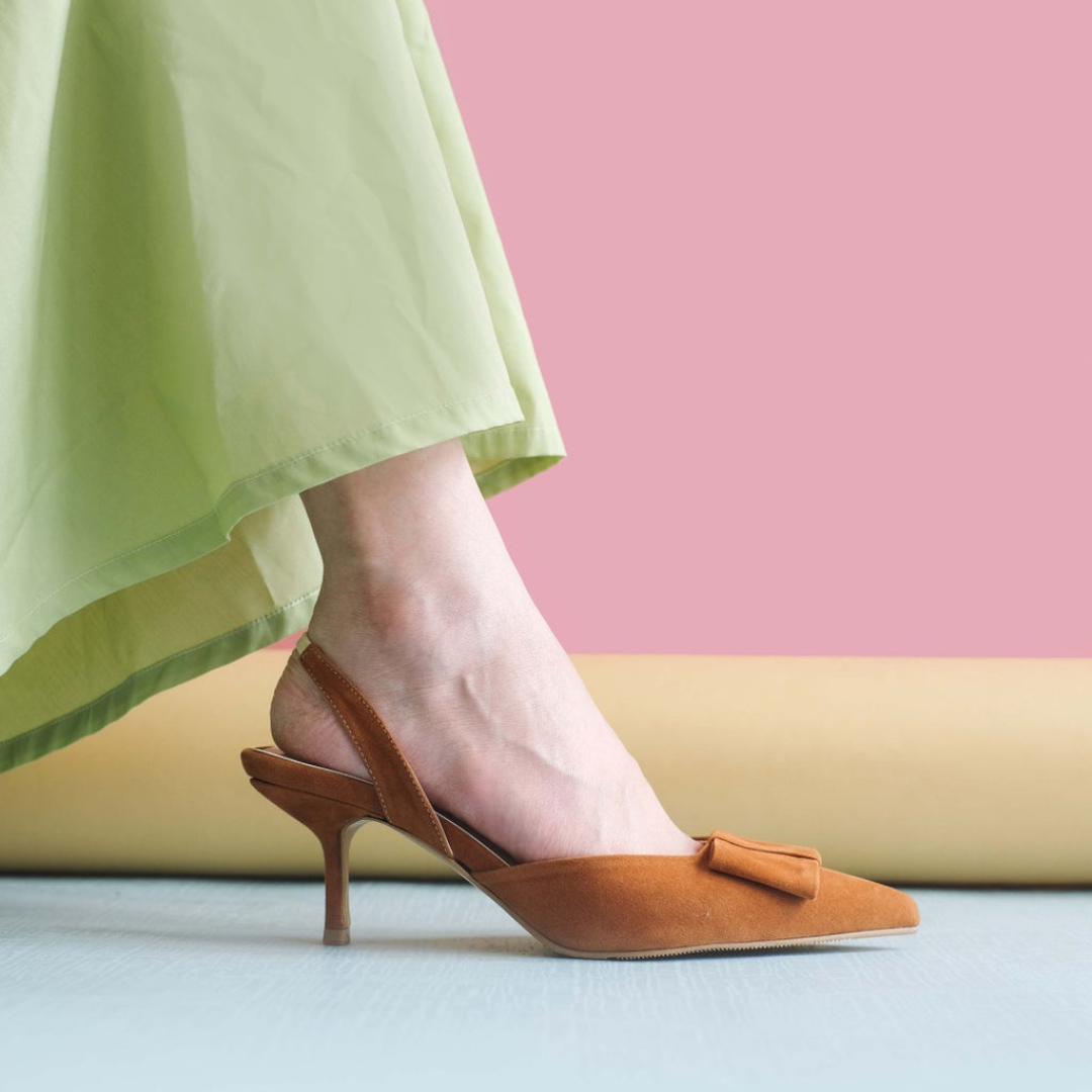 Valentina Pumps - Brown