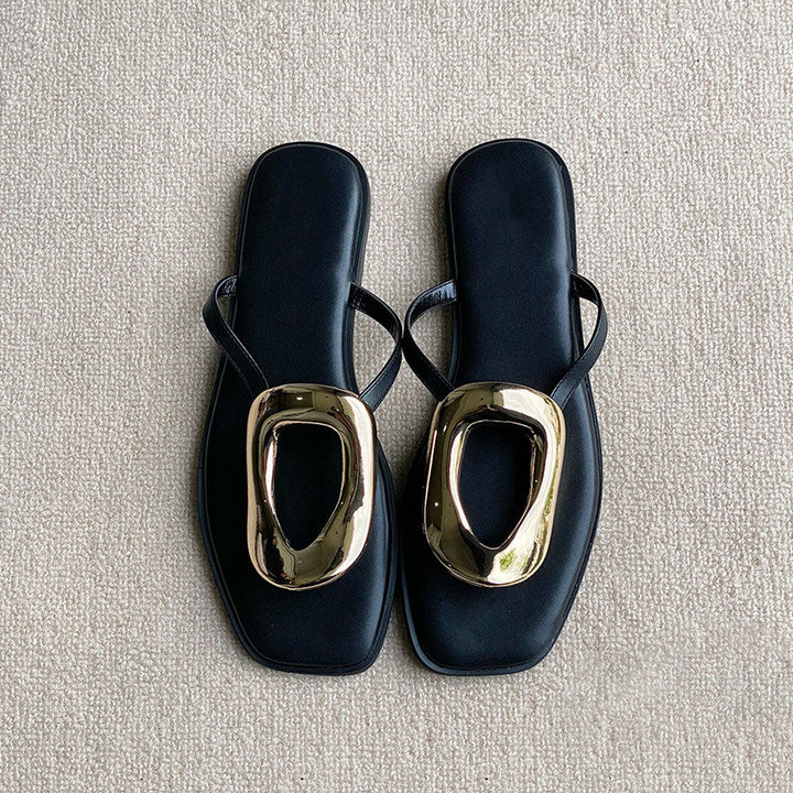 The Lisa Flats (Black)