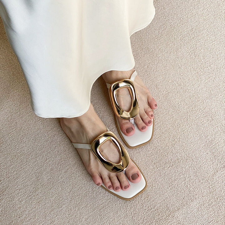 The Lisa Flats (White)