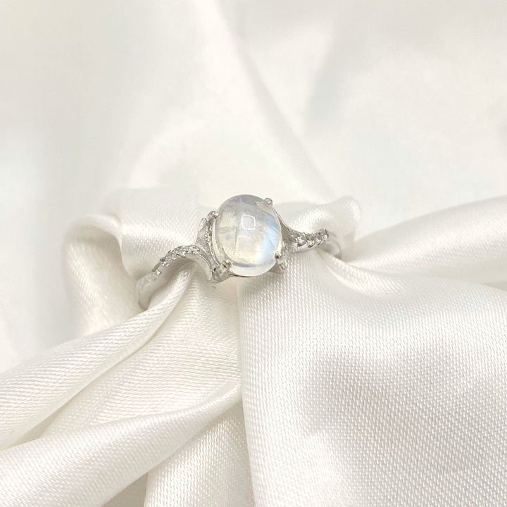 NATURAL MOONSTONE - ELLE