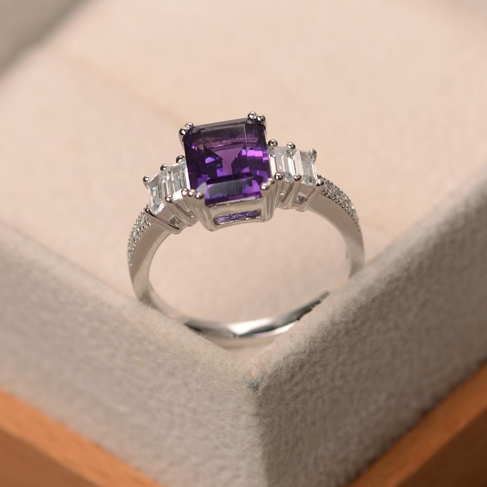 EZRA AMETHYST RING - 925 SILVER - SENSATION Pakistan