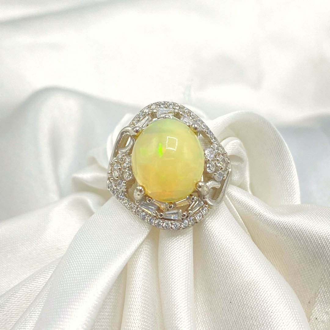 NATURAL OPAL - MAGNOLIA - SENSATION Pakistan