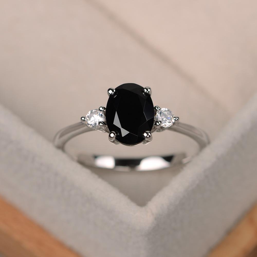 OVAL BLACK SPINEL RING - 925 SILVER - SENSATION Pakistan